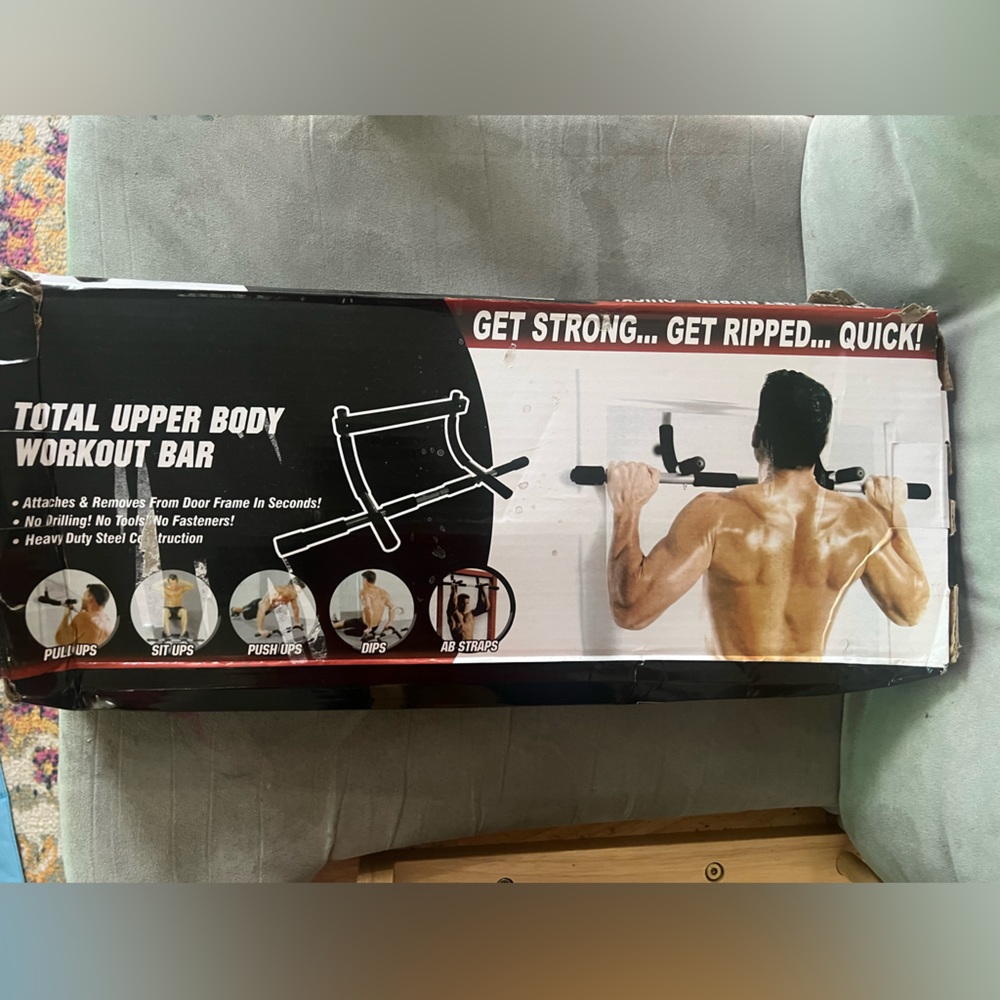 Pull up bar